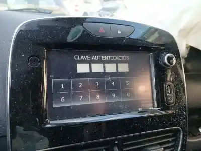 Veículo de Sucata renault clio iv (bh_) 0.9 tce 90 do ano 2018 alimentado h4b408