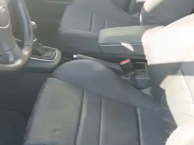 Здавання транспортного засобу audi a3 (8l1) 1.6 року 2002 потужний avu