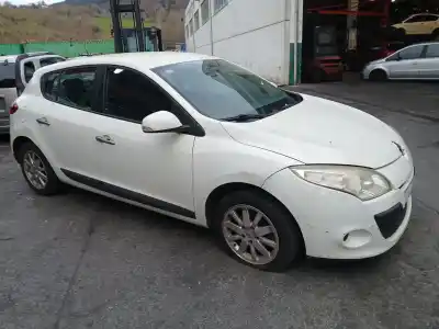 Scrapping Vehicle renault megane iii fastback (bz0/1_, b3_) 1.5 dci of the year 2010 powered k9k832