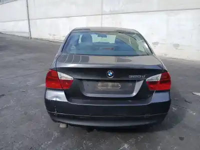 Sloopvoertuig bmw 3 (e90) 320 d van het jaar 2005 aangedreven m47 d20 (204d4)