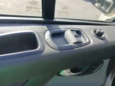 Veicolo di demolizione ford                                               transit custom v362 autobús (f3)                                                                                                                                                                                                                           2.0 ecoblue                                                                                                                                                                                                                                                dell'anno 2017 alimentato bkfa,bkfb,ymf6,ymfa,ymfb,ymfs