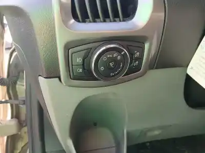 Veicolo di demolizione ford                                               transit custom v362 autobús (f3)                                                                                                                                                                                                                           2.0 ecoblue                                                                                                                                                                                                                                                dell'anno 2017 alimentato bkfa,bkfb,ymf6,ymfa,ymfb,ymfs