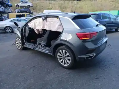 Scrapping Vehicle volkswagen t-roc (a11, d11) 1.0 tsi of the year 2021 powered dlaa