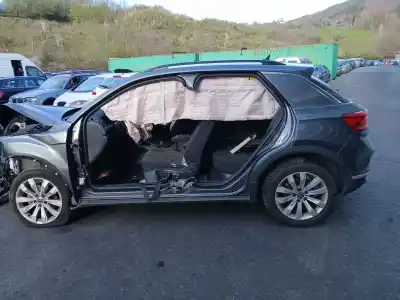 Scrapping Vehicle volkswagen t-roc (a11, d11) 1.0 tsi of the year 2021 powered dlaa
