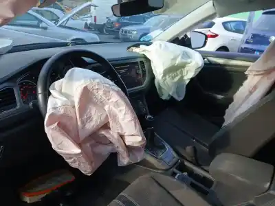 Scrapping Vehicle volkswagen t-roc (a11, d11) 1.0 tsi of the year 2021 powered dlaa