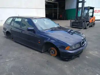 Scrapping Vehicle bmw 5 touring (e39) 530 d of the year 2004 powered 306d1