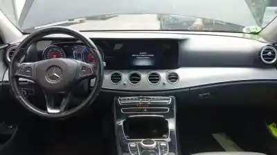 Veículo de Sucata mercedes-benz clase e (w213) e 220 d (213.004) do ano 2016 alimentado 654920