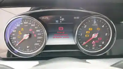 Veículo de Sucata mercedes-benz clase e (w213) e 220 d (213.004) do ano 2016 alimentado 654920