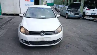 Veicolo di demolizione volkswagen golf vi (5k1) 2.0 tdi dell'anno 2009 alimentato cbdc