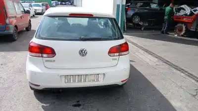 Veicolo di demolizione volkswagen golf vi (5k1) 2.0 tdi dell'anno 2009 alimentato cbdc