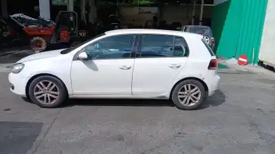 Veicolo di demolizione volkswagen golf vi (5k1) 2.0 tdi dell'anno 2009 alimentato cbdc