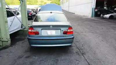 Sloopvoertuig bmw 3 (e46) 318 i van het jaar 2003 aangedreven n42b20a