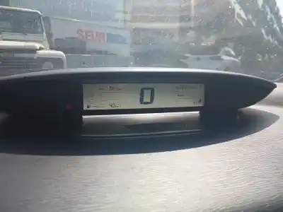 Scrapping Vehicle citroen c4 i (lc_) 1.6 16v of the year 2008 powered nfu (tu5jp4)