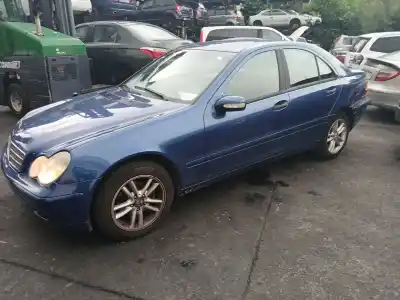 Veículo de Sucata MERCEDES CLASE C (W203)  do ano 2005 alimentado OM 646.963