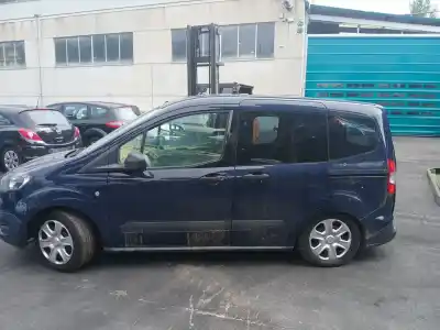 Veículo de Sucata ford tourneo courier b460 monospace 1.0 ecoboost do ano 2017 alimentado sfcd