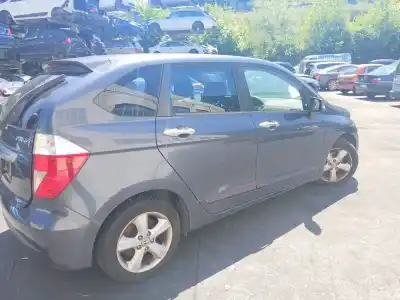 Scrapping Vehicle honda fr-v (be) 2.0 (be3) of the year 2006 powered k20a9