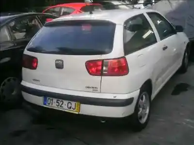 Veicolo di demolizione SEAT IBIZA (6K1)  dell'anno 2001 alimentato 