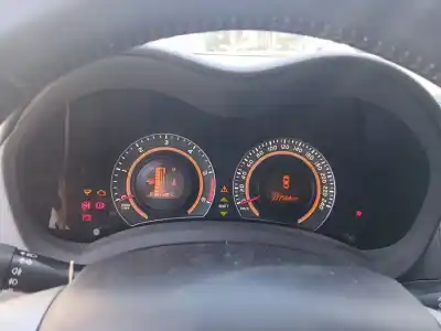 Здавання транспортного засобу toyota auris (_e15_) 1.4 d-4d (nde150_) року 2010 потужний 1nd
