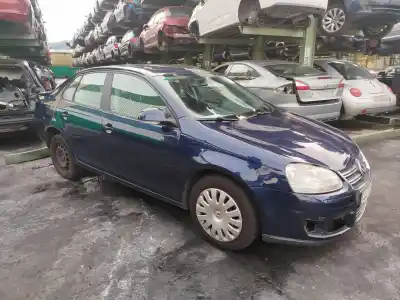 Veículo de Sucata volkswagen jetta iii (1k2) 1.9 tdi do ano 2006 alimentado bkc,bls,bxe