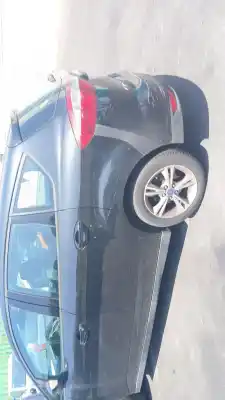 Véhicule à la ferraille FORD C-MAX II (DXA/CB7, DXA/CEU)  de l'année 2014 alimenté T1DA,T1DB