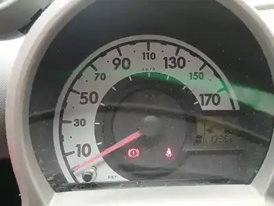 Veículo de Sucata toyota aygo (_b1_) 1.0 (kgb10_) do ano 2008 alimentado 1kr-fe