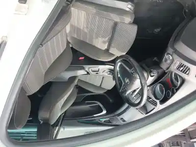 Vehículo de desguace OPEL INSIGNIA A (G09)  del año 2010 con motor A 20 DTH