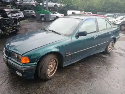Vehículo de desguace BMW 3 (E36)  del año 1998 con motor M51 D25 (256T1)