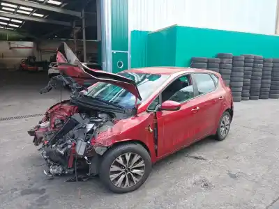 Sloopvoertuig kia cee'd (jd) 1.4 mpi van het jaar 2016 aangedreven g4lc