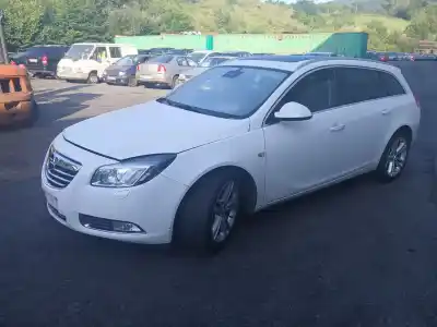 Sloopvoertuig OPEL INSIGNIA A SPORTS TOURER (G09)  van het jaar 2012 aangedreven A 16 LET