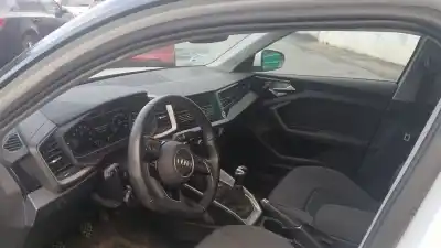 Veicolo di demolizione audi a1 sportback (gba) 30 tfsi dell'anno 2024 alimentato dlaa