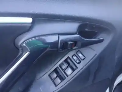 Sloopvoertuig toyota verso (_r2_) 1.6 d4-d (war20_) van het jaar 2015 aangedreven 1ww