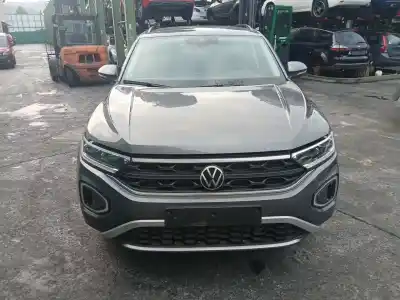 Здавання транспортного засобу volkswagen t-roc (a11, d11) 1.5 tsi року 2024 потужний dxdb Здавання транспортного засобу volkswagen t-roc (a11, d11) 1.5 tsi року 2024 потужний dxdb