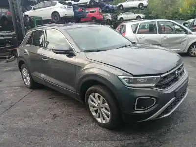 Здавання транспортного засобу volkswagen t-roc (a11, d11) 1.5 tsi року 2024 потужний dxdb Здавання транспортного засобу volkswagen t-roc (a11, d11) 1.5 tsi року 2024 потужний dxdb