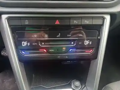 Здавання транспортного засобу volkswagen t-roc (a11, d11) 1.5 tsi року 2024 потужний dxdb Здавання транспортного засобу volkswagen t-roc (a11, d11) 1.5 tsi року 2024 потужний dxdb