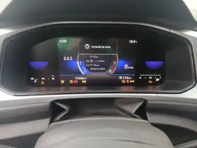 Здавання транспортного засобу volkswagen t-roc (a11, d11) 1.5 tsi року 2024 потужний dxdb Здавання транспортного засобу volkswagen t-roc (a11, d11) 1.5 tsi року 2024 потужний dxdb