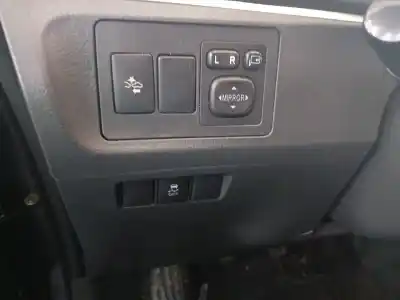 Sloopvoertuig toyota verso (_r2_) 1.6 (zgr20_) van het jaar 2017 aangedreven 1zrfae