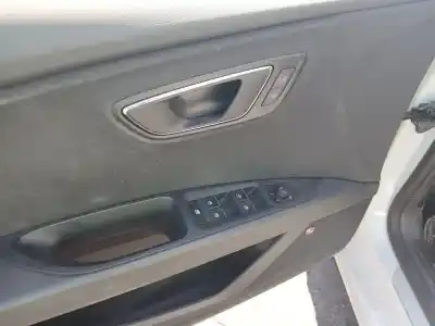 Véhicule à la ferraille seat leon (5f1) 1.5 tsi de l'année 2019 alimenté daca