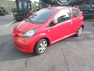 Veículo de Sucata TOYOTA AYGO (_B1_) 1.0 (KGB10_) do ano 2008 alimentado 1KR-FE