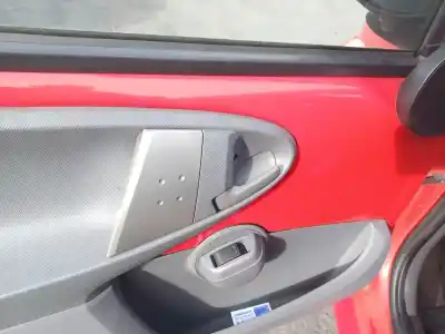 Veicolo di demolizione toyota aygo (_b1_) 1.0 (kgb10_) dell'anno 2008 alimentato 1kr-fe