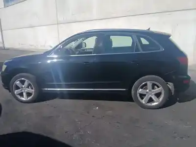 Veículo de Sucata audi q5 (8rb) 2.0 tdi quattro do ano 2013 alimentado cglc