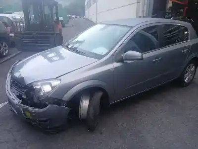Veículo de Sucata opel astra h (a04) 1.7 cdti (l48) do ano 2009 alimentado z17dtr