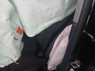 Veículo de Sucata audi a4 b9 avant (8w5, 8wd) 2.0 tdi do ano 2016 alimentado deua