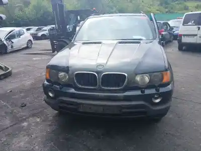 Scrapping Vehicle bmw x5 (e53) 3.0 i of the year 2001 powered m54 b30 (306s3)