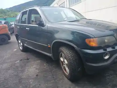 Scrapping Vehicle bmw x5 (e53) 3.0 i of the year 2001 powered m54 b30 (306s3)
