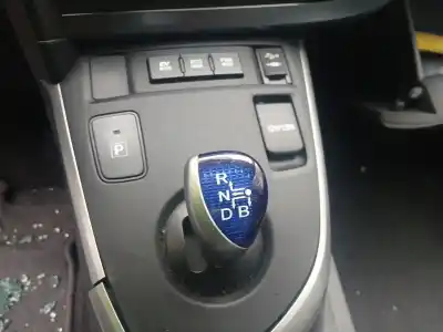 Здавання транспортного засобу toyota auris ranchera familiar (_e18_) 1.8 hybrid (zwe186_) року 2014 потужний 2zr-fxe Здавання транспортного засобу toyota auris ranchera familiar (_e18_) 1.8 hybrid (zwe186_) року 2014 потужний 2zr-fxe