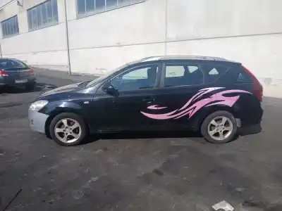 Scrapping Vehicle kia cee'd sw (ed) 1.6 crdi 90 of the year 2007 powered d4fb Scrapping Vehicle kia cee'd sw (ed) 1.6 crdi 90 of the year 2007 powered d4fb