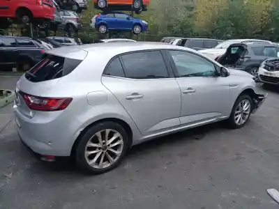 Veicolo di demolizione renault megane iv fastback (b9a/m/n_) 1.2 tce 130 (b9mr) dell'anno 2018 alimentato h5f f4