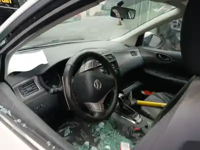 Scrapping Vehicle nissan pulsar fastback (c13) 1.2 dig-t of the year 2015 powered hra2ddt