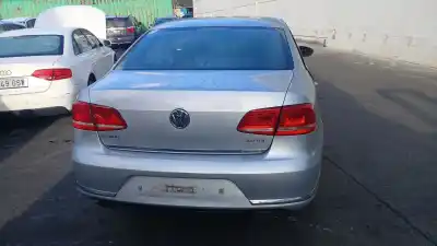 Sloopvoertuig volkswagen passat b7 (362) 2.0 tdi van het jaar 2014 aangedreven cffb