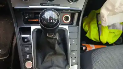 Hurda Aracı VOLKSWAGEN PASSAT B7 (362)  Yılın 2014 güçlü CFFB